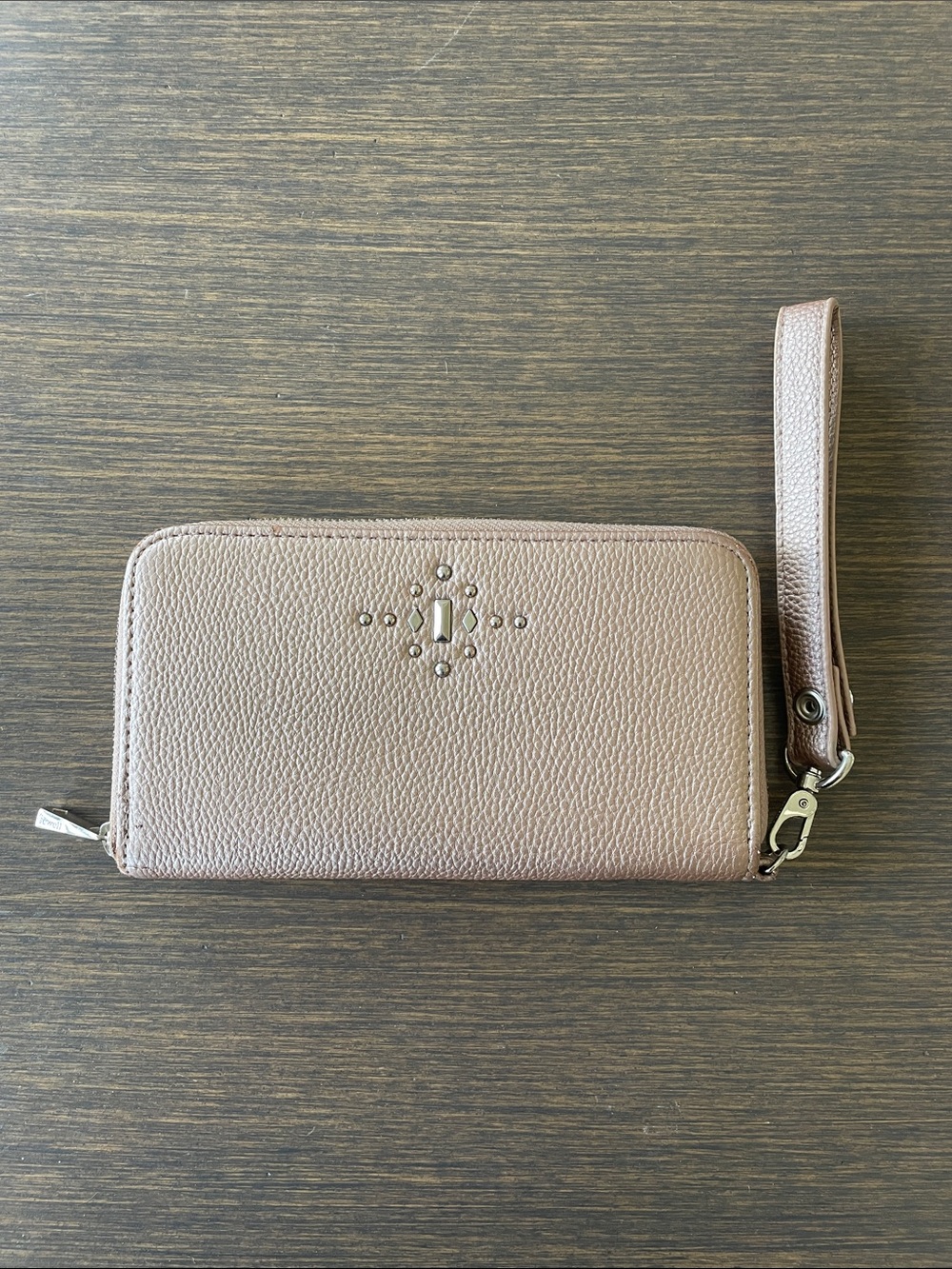 JEWELL by THIRTY-ONE ALL ABOUT the BENJAMINS WALLET & WRISTLET Tan Studded